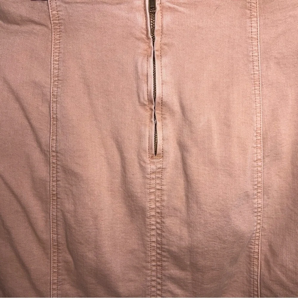 Size 28 Kendall And Kylie Peach Pink Denim Stretch Skirt Mini Zip Closure